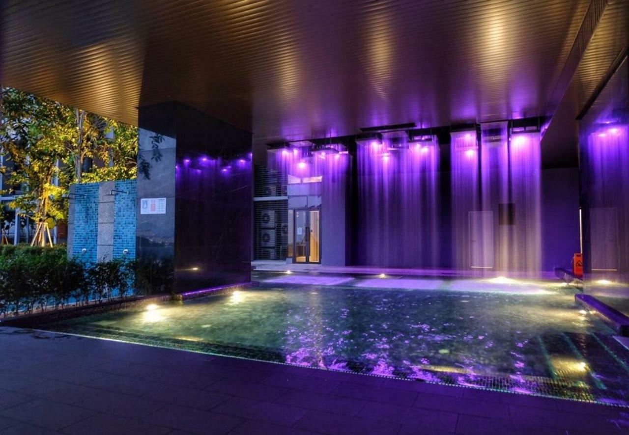 Apartemen Expressionz 48th Floor Sky Pool