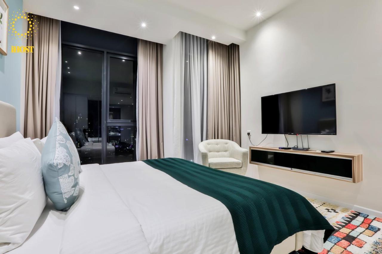 Apartemen Expressionz 48th Floor Sky Pool